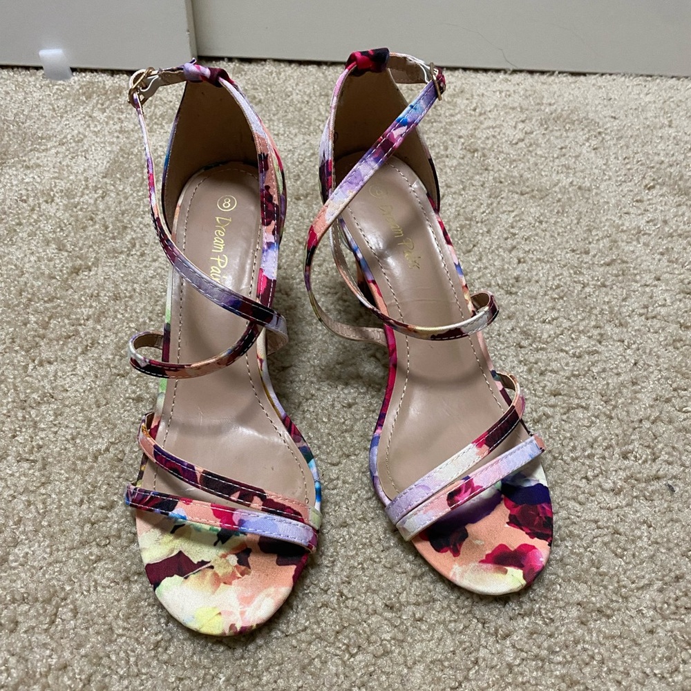 Dream Pairs Multicolor Strappy Heels Size 8